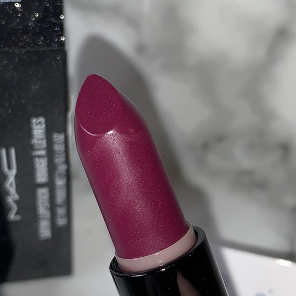 NIB REBEL SATIN Lipstick MAC - Picture 4 of 14